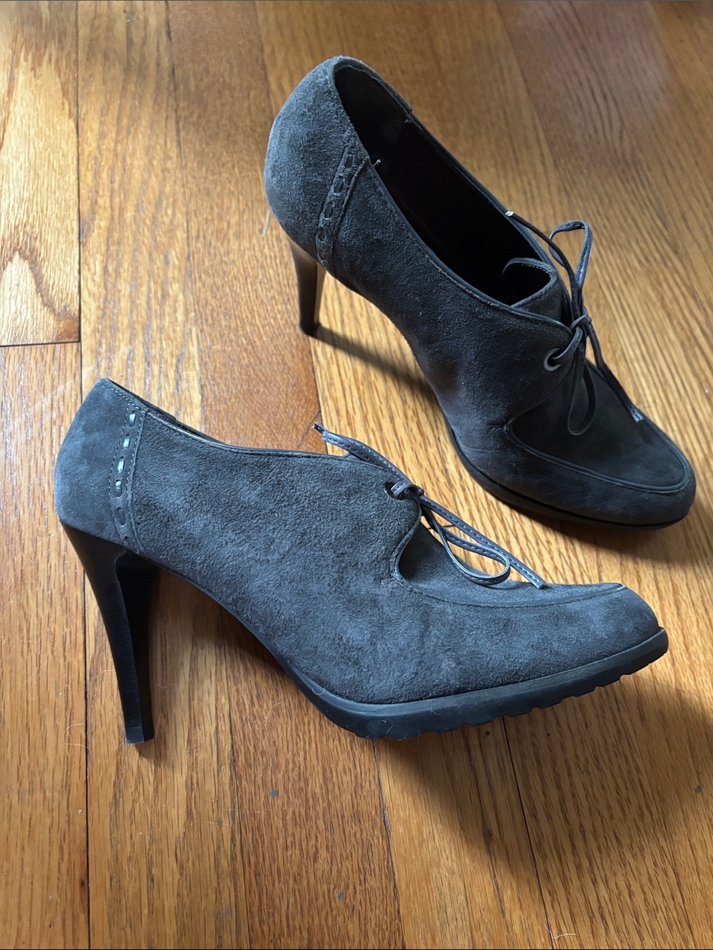 Circa Joan & David Suede Womens Size 7 M Oxford Gray Lace Up Heels Shoes